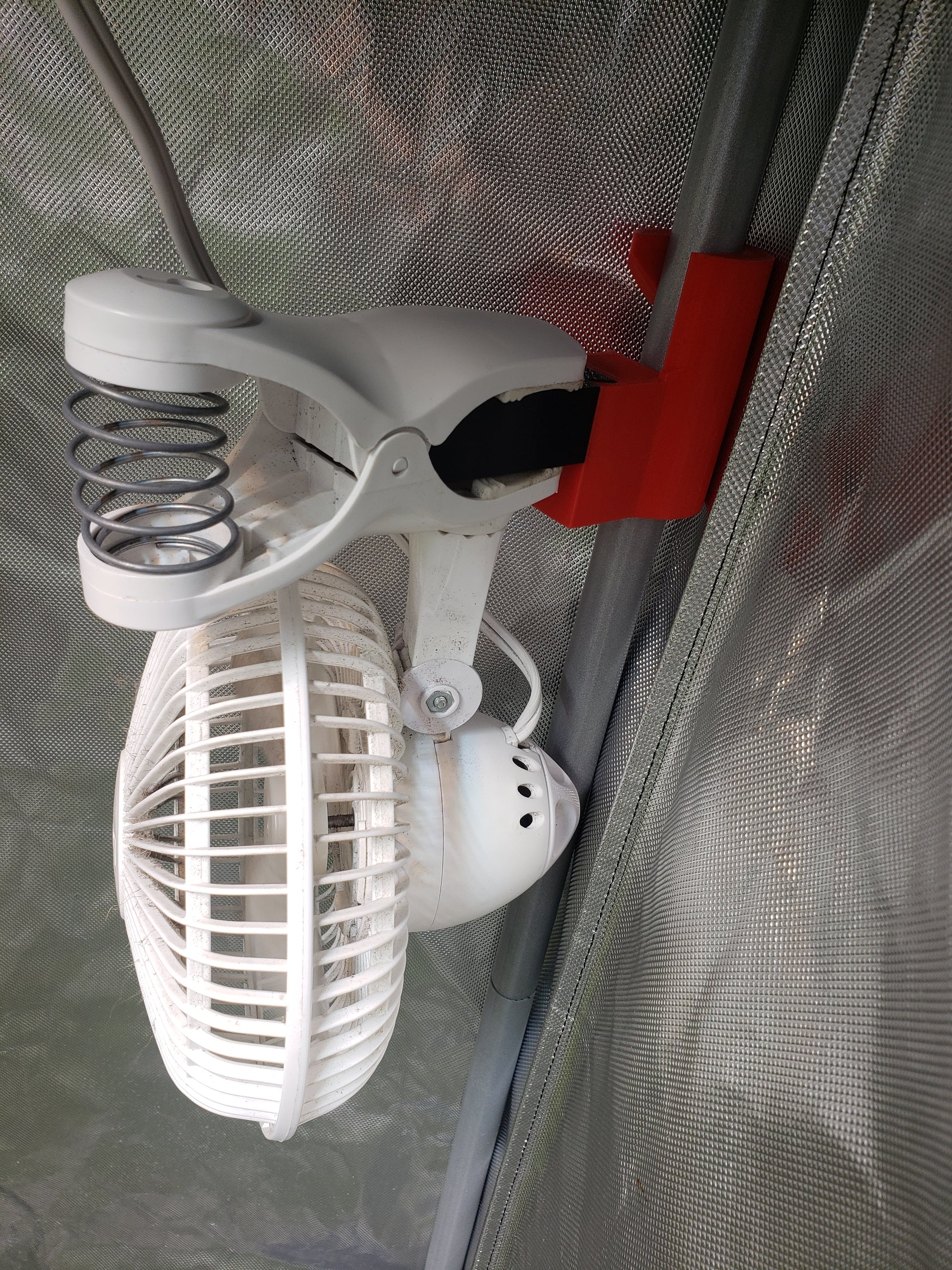 cannabis grow fan mount